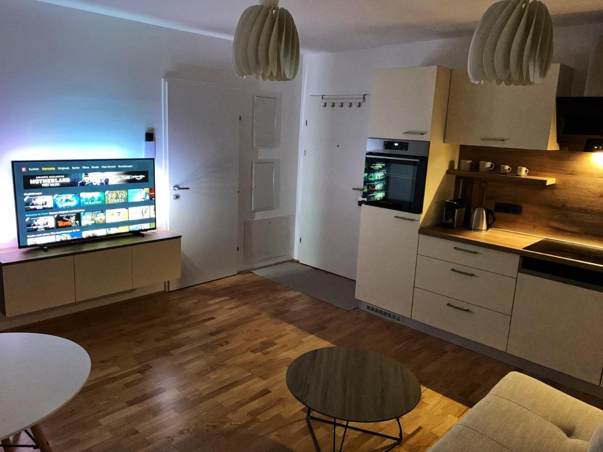Luma Apartment Near Schoenbrunn With Parking Wien Exterior foto